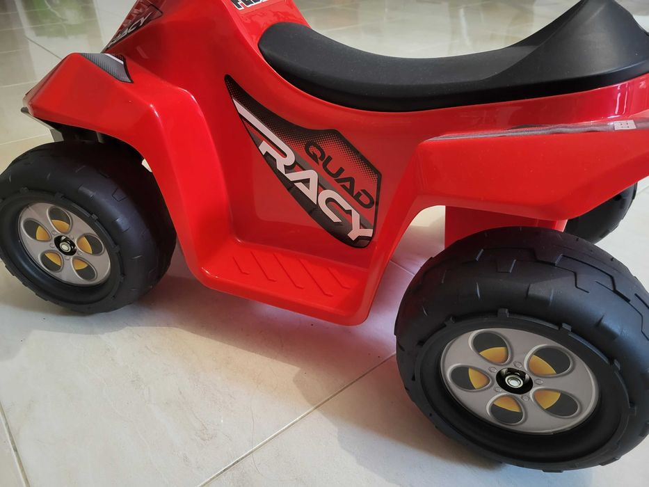 Moto 4 a bateria criança