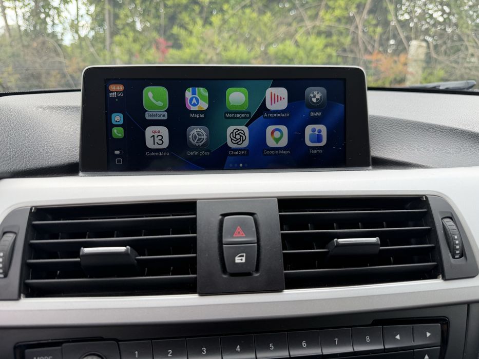 Bmw 318d carplay bom estado