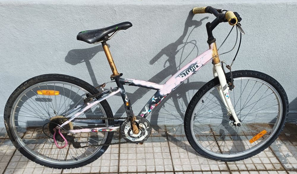 2 Bicicletas Montanha B-Twin para restauro