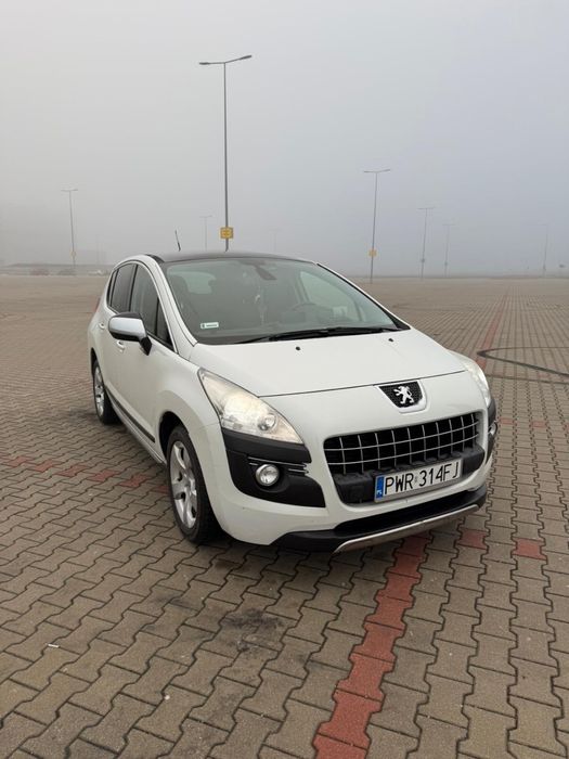 Peugeot 3008 1.6 Ehdi biała perla bogata wersja