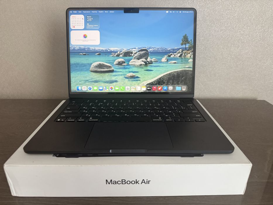 MacBook Air 13 Retina, Midnight, 1TB, 10 CPU / 10 GPU, 32GB RAM with Apple M4 (2025)