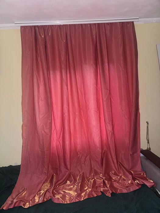 Штора атласна персикова