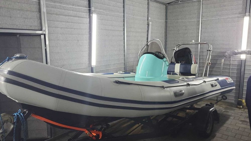 Sprzedam łódź typu rib