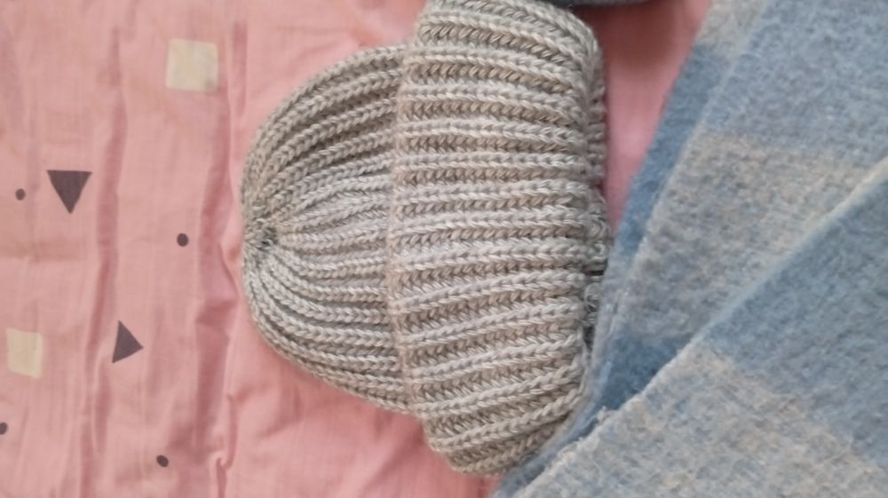 Шикарний набір об'ємна шапка+об'ємний шарф