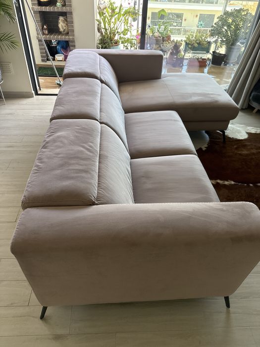 Sofa rosa Luis Silva