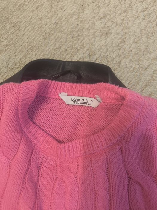 Куртка жіноча і светрик