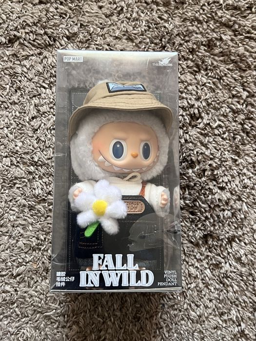 Pop Mart Labubu Fall in Wild