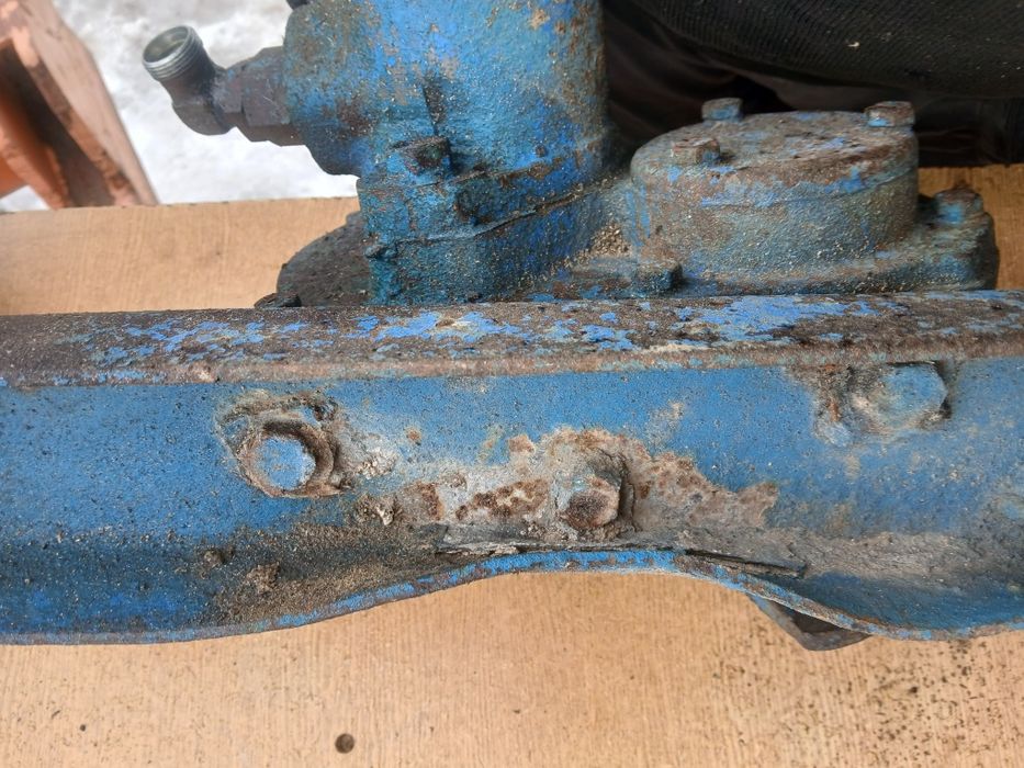 hydromotor z przekładnią do rozsiewacz RCW 3