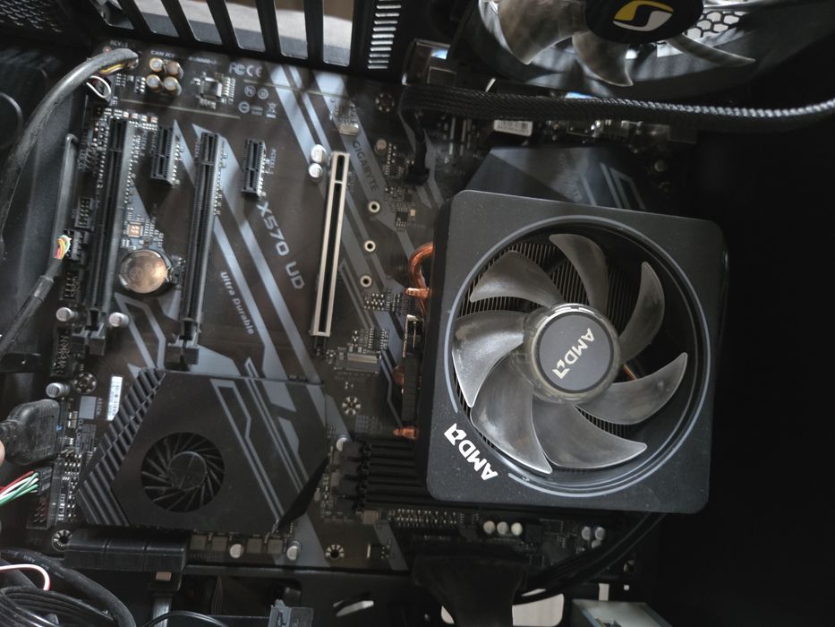 Płyta główna Gigabyte X570 UD