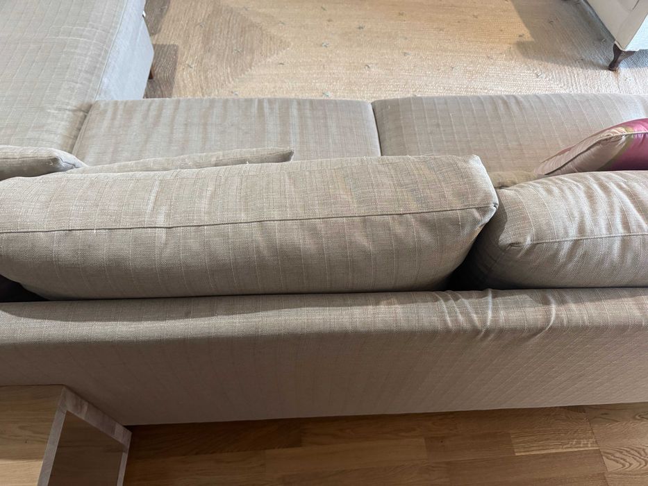 Sofá com chaise longue à esquerda em óptimo estado