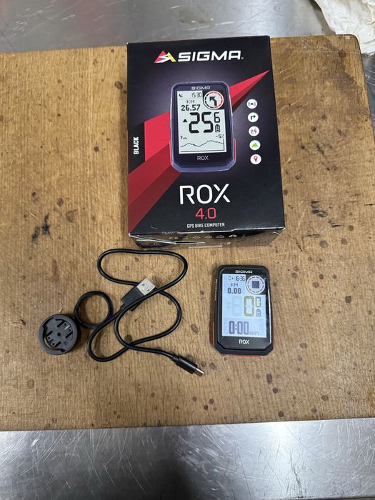 Licznik rowerowy SIGMA Rox 4.0 czarny podswietlany