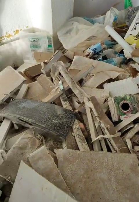 LOURES, ODIVELAS e AMADORA RECOLHA DE ENTULHO e LIXO em carrinhas