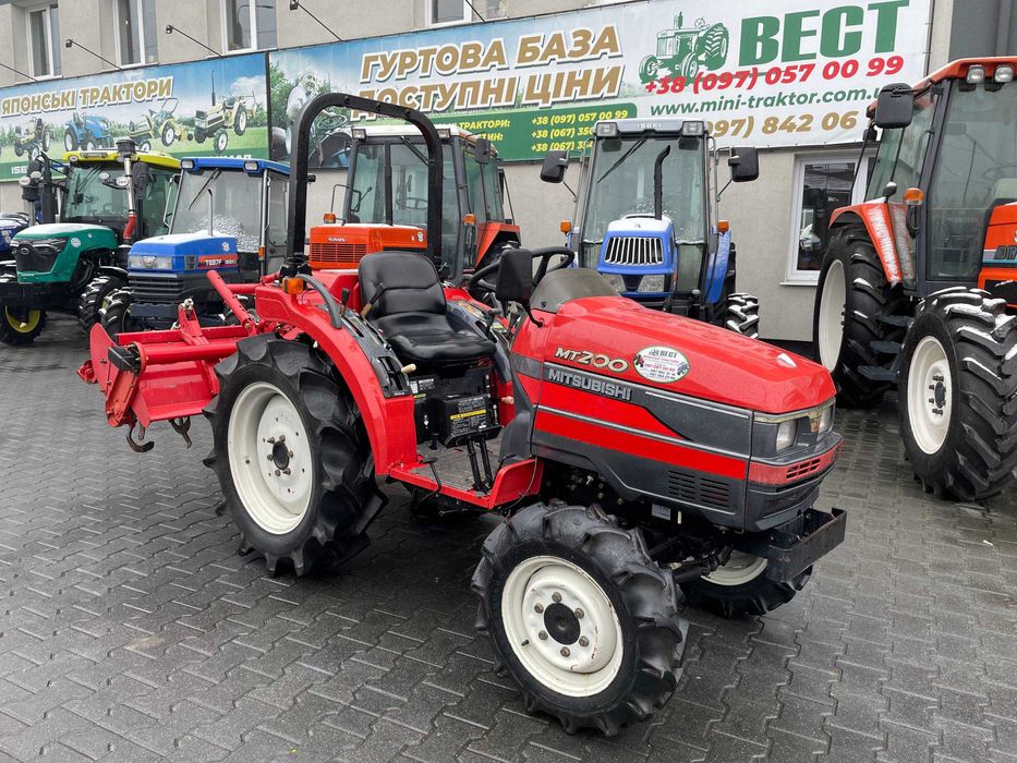 MITSUBISHI mt-200 Японський Трактор