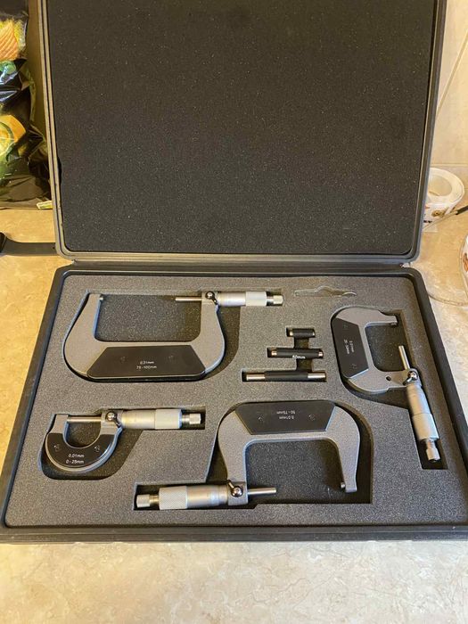 Zestaw mikrometrów 0-100mm 4szt.