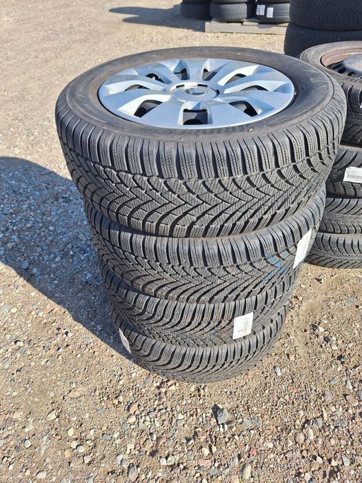 Koła zimowe Skoda Karoq 215 60 r16