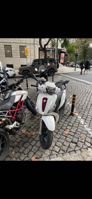 Piaggio Medley 125 S ABS | 2020 | Apenas 3.965 km | Branco