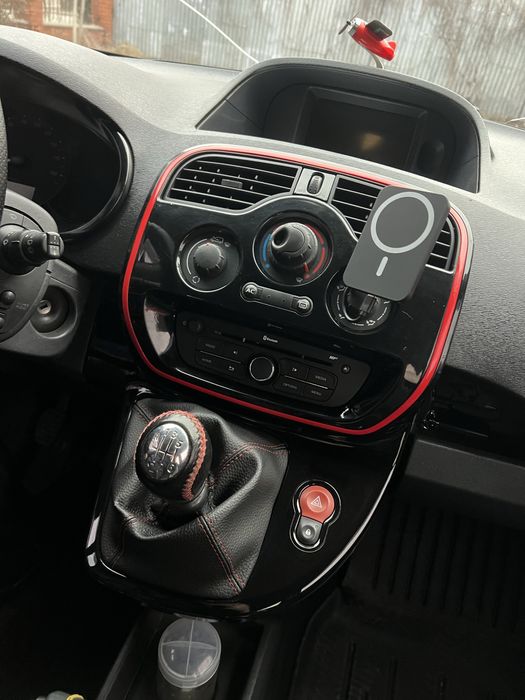 Продам Renault Kangoo 2 2013г