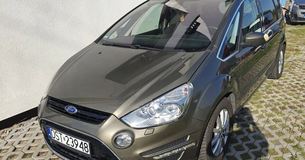 Ford S-Max