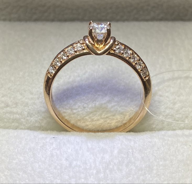 Новое золотое кольцо с натуральными бриллиантами 0,56 сt, Sova, 16 р.