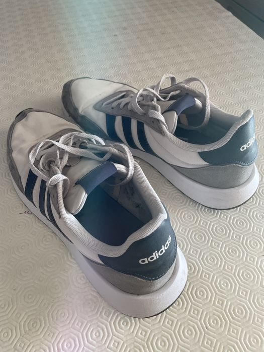 Sapatilhas Adidas 43