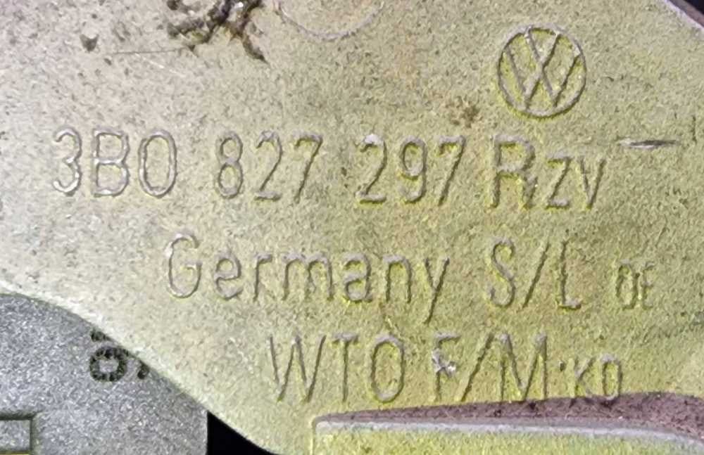 Fechadura / Fecho da Mala 3B0827297R - VW PASSAT B5