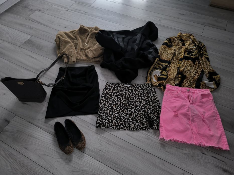 Paka ubrań damskich