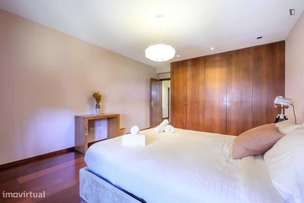 Apartamento com 3 quartos - localizado em Braga
