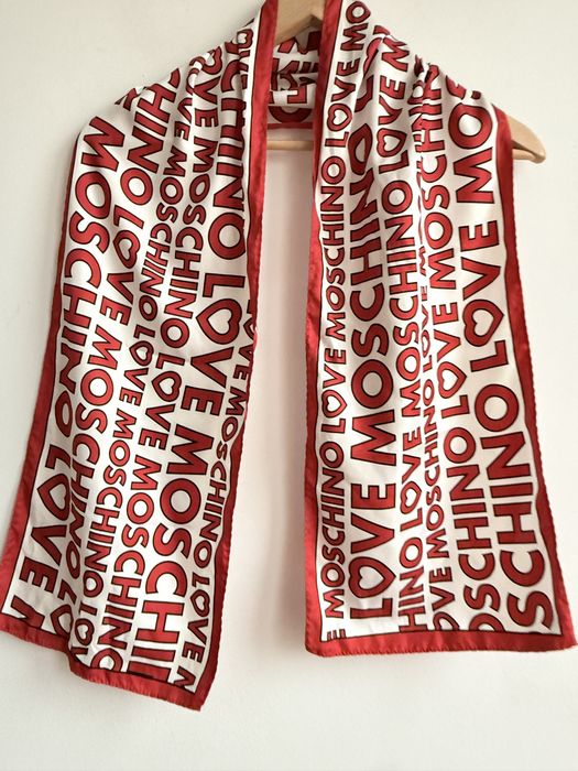 Love moschino chusta napis szal jedwab