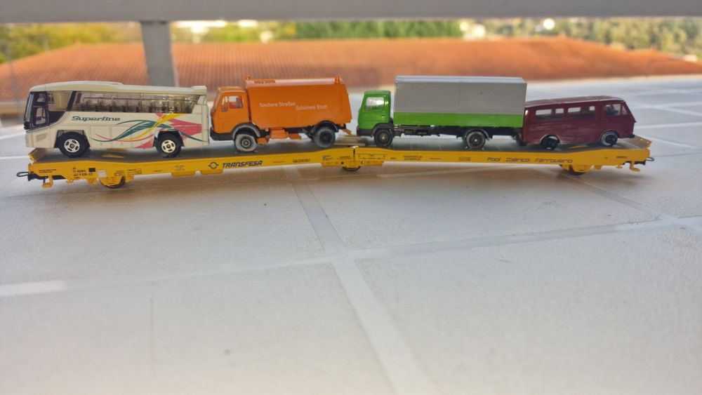 Material ferroviario novo