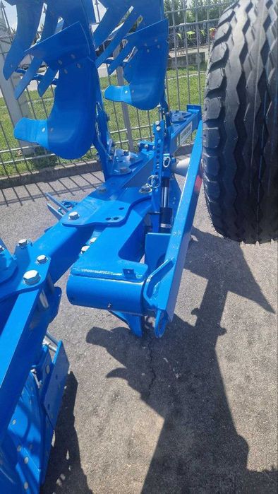 Плуг Лемкен Ювель 6 3+1 НОВИЙ Lemken Juwel / EuroOpal 7