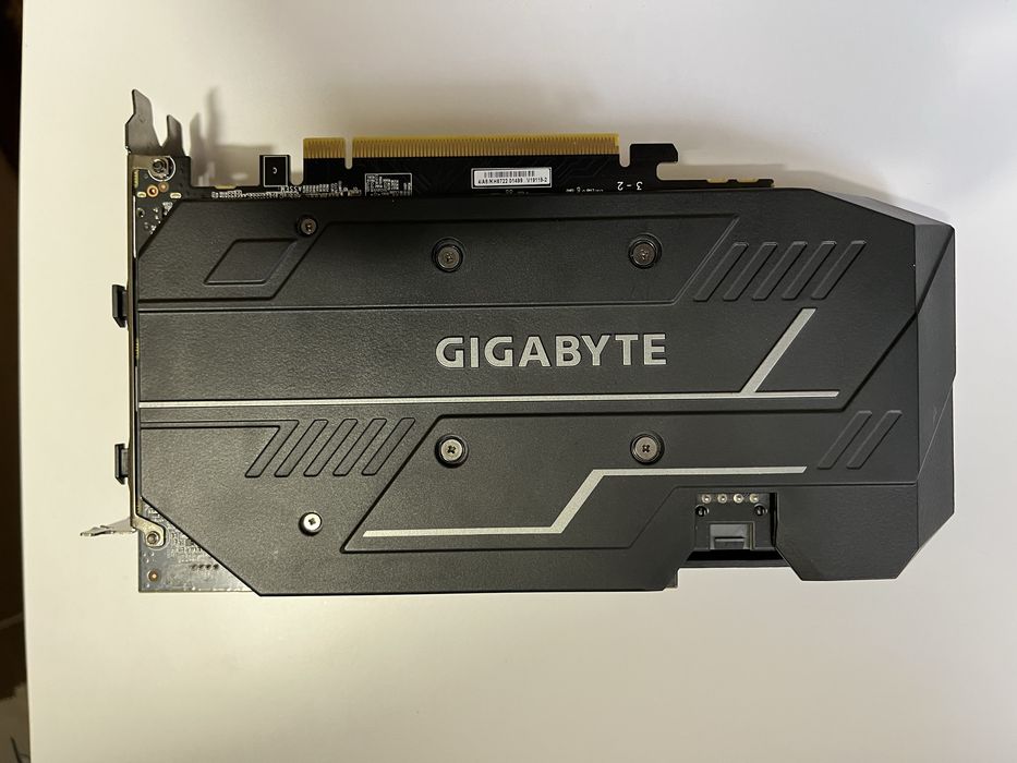 Відеокарта GIGABYTE 1660super 6gb