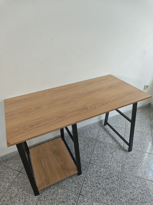 Secretária 120x60