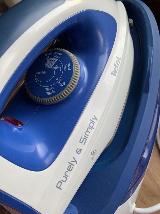 Ferro caldeira Tefal purely & simply