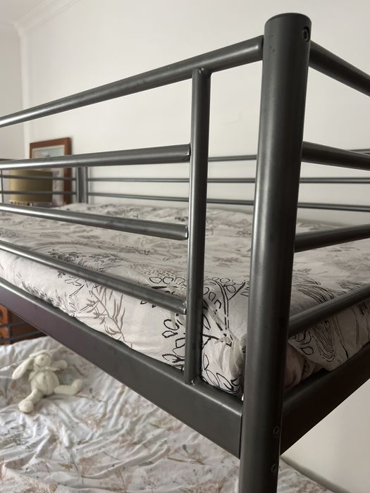 Beliche ikea com colchões
