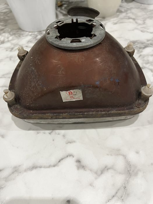 Reflektor lampa fiat 126p maluch