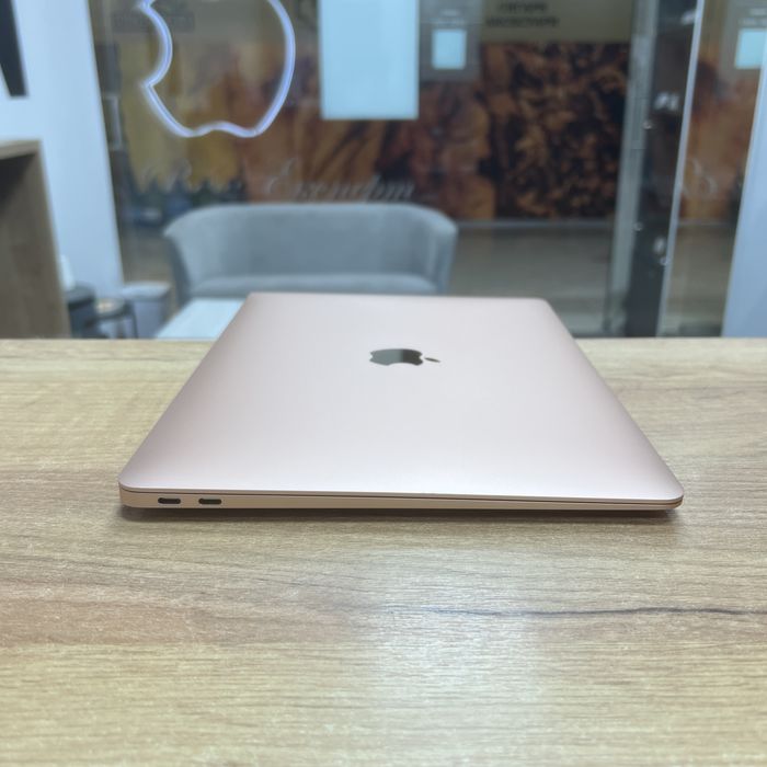 Купити Macbook Air 2020 M1 - ціна на макбук аір 2020 м1 на OLX.ua