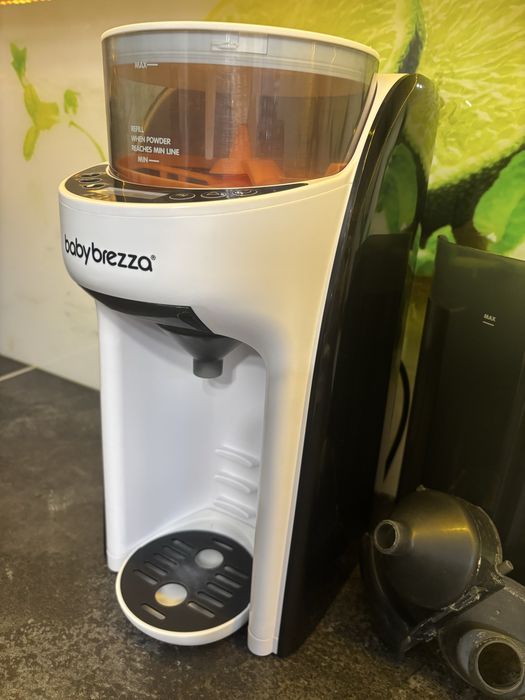 Ekspres do mleka babybrezza, dodatkowy lejek, stan bardzo dobry.