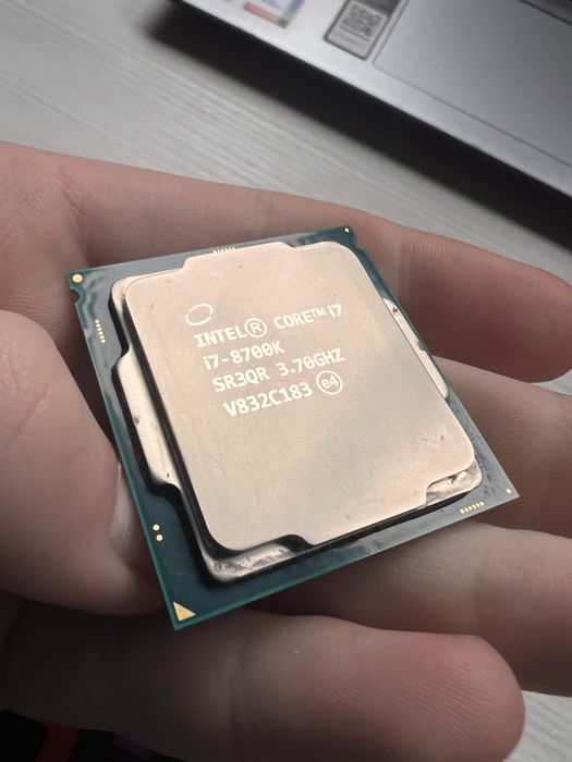 Процесор intel core i7 8700K 3.70GHZ