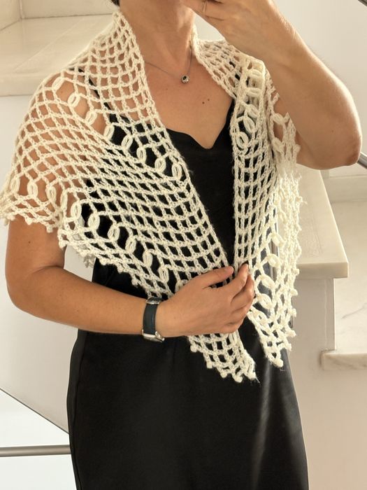 Xaile branco rendado artesanal [Tamanho aÚmico]