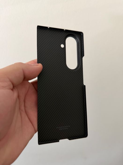 Case Fibra de Carbono Oficial Samsung Z Fold 7