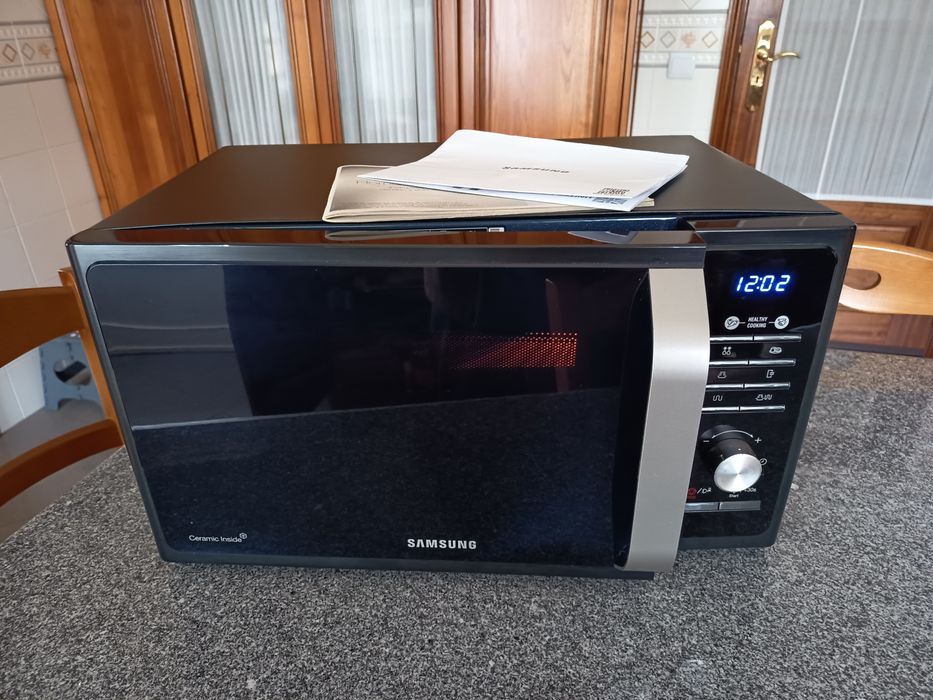 Forno microondas Samsung