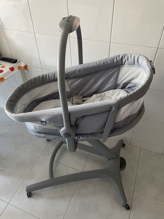 Espreguiçadeira elétrica para bebé em segunda mão durante 60 EUR em Vila  Franca de Xira na WALLAPOP