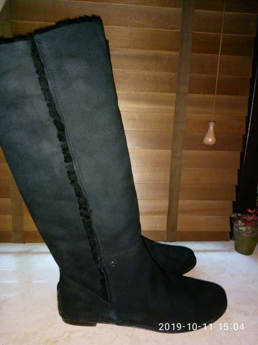 Сапоги - угги , " CELINE " . Оригинал .