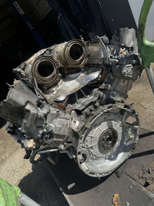 Двигатель Мерседес ОМ176 бензин 4.0 би турбо