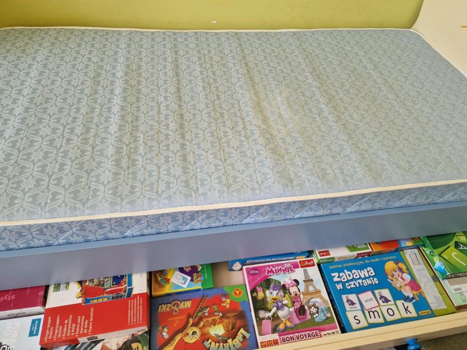 Łóżko MEBLIK z szufladą plus materac 90x180