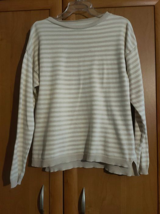 Bluzka w biało-beżowe paski