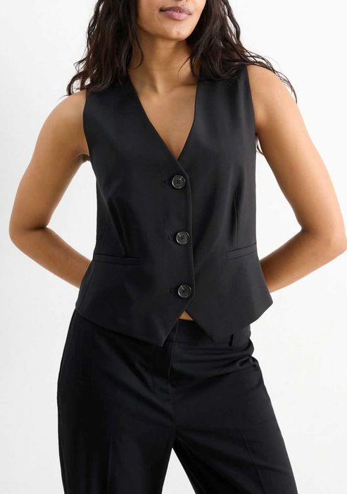 Garniturowa taliowana kamizelka C&A