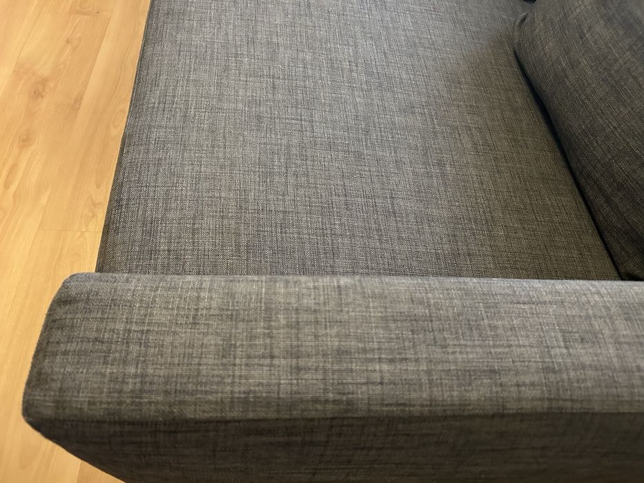 Sofá cama Ikea 3 lugares modelo Friheten