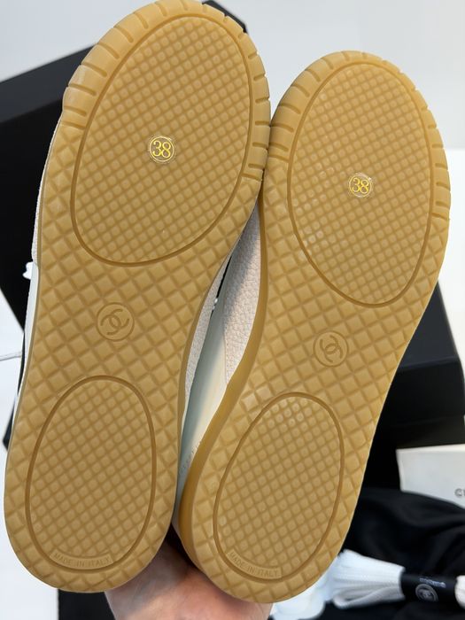 Кеди  від CHANEL