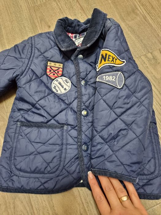 Продам куртку Next
